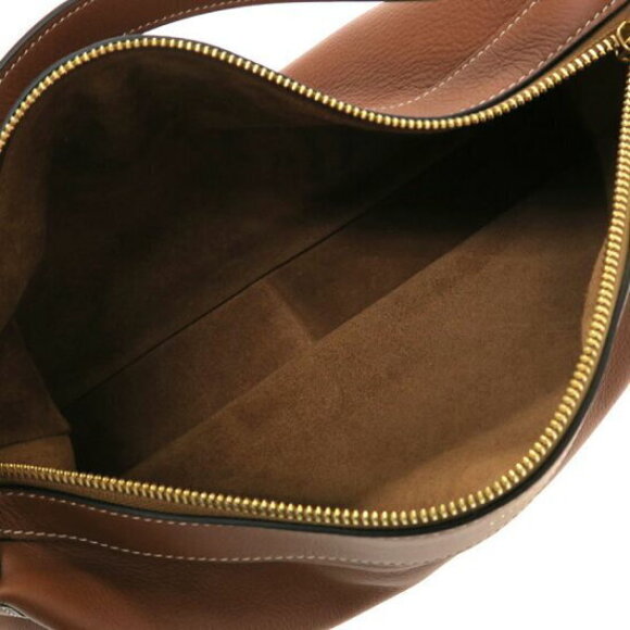 Celine Romy - Picture 3 of 9